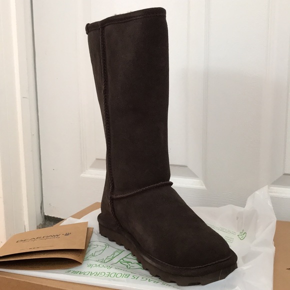 Used once still in box BEARPAW WOMEN’S ELLE BOOT. - Picture 2 of 4